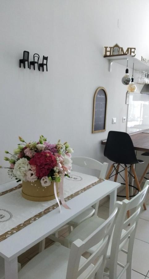 Relais Divi Apartment Castellammare di Stabia Bagian luar foto